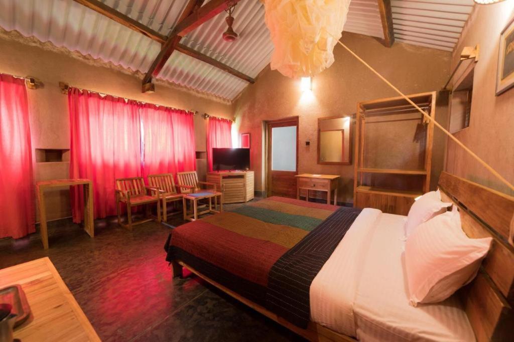 The Orchard Resort Belgaum Exteriör bild